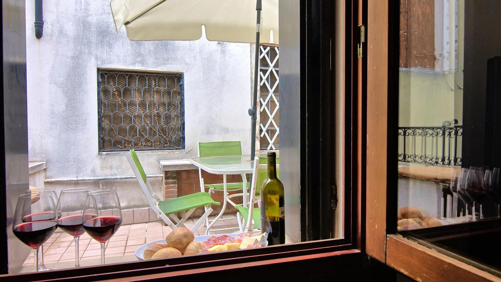 Da Bruno Homes Venice Apartment