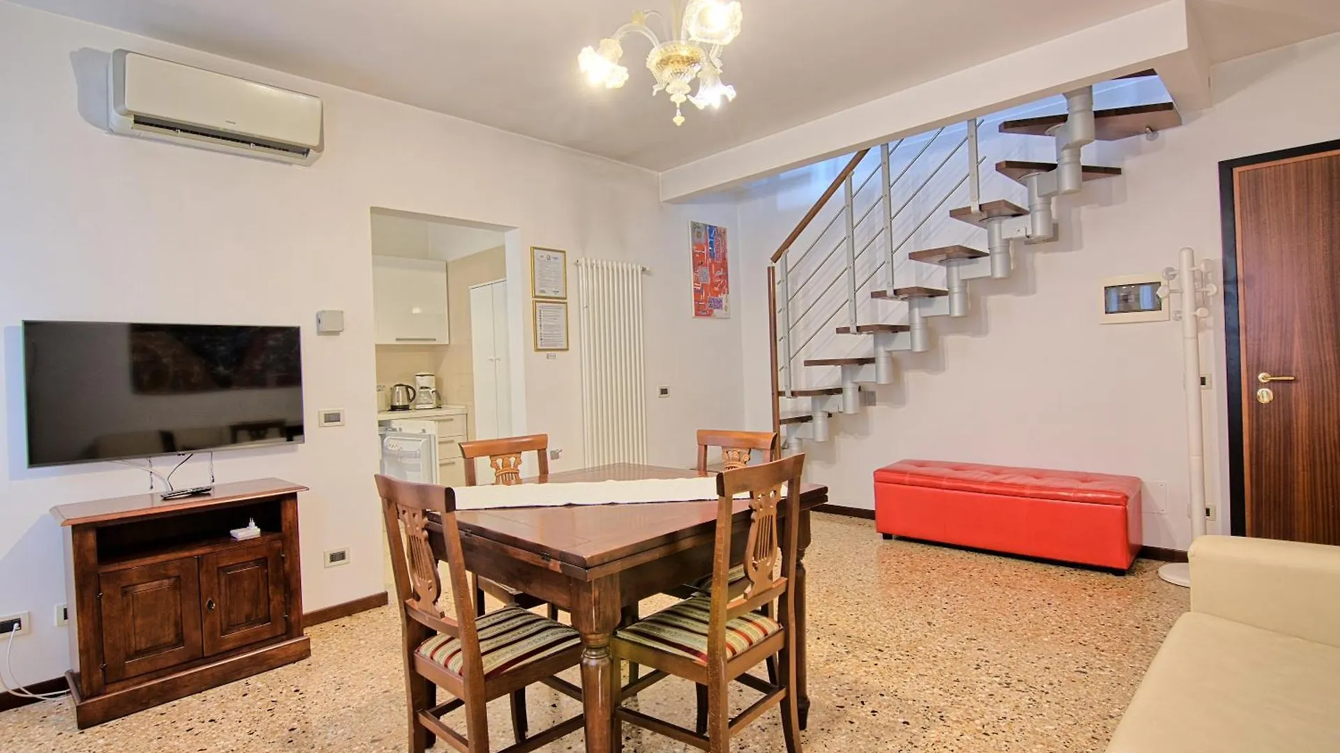 ונציה Da Bruno Homes 0*,