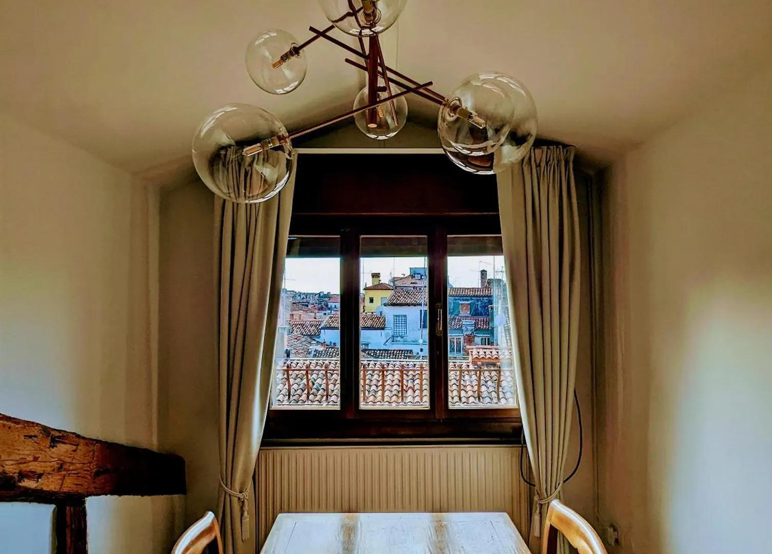 Da Bruno Homes Venice Apartment